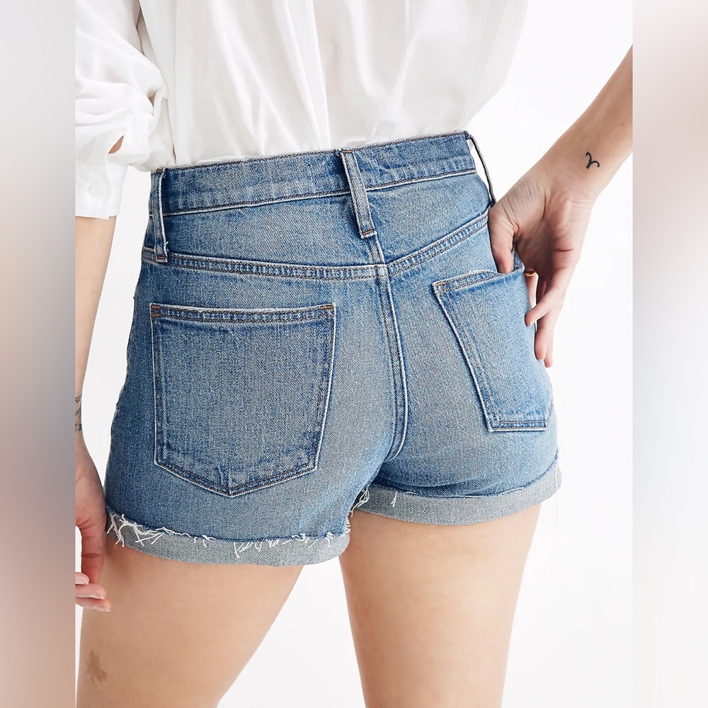 Madewell High-Rise Denim Jean Shorts in Malden Wash size 26 EUC - Picture 4 of 11